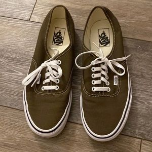 NWOT Mens Olive Green Vans